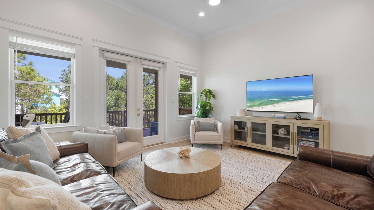 Photo of Livingroom in Surf Side Shores