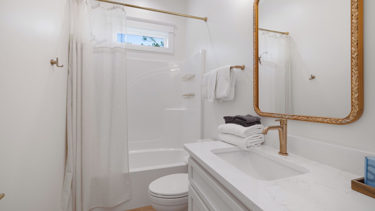 Photo of Bathroom in Surf Side Shores