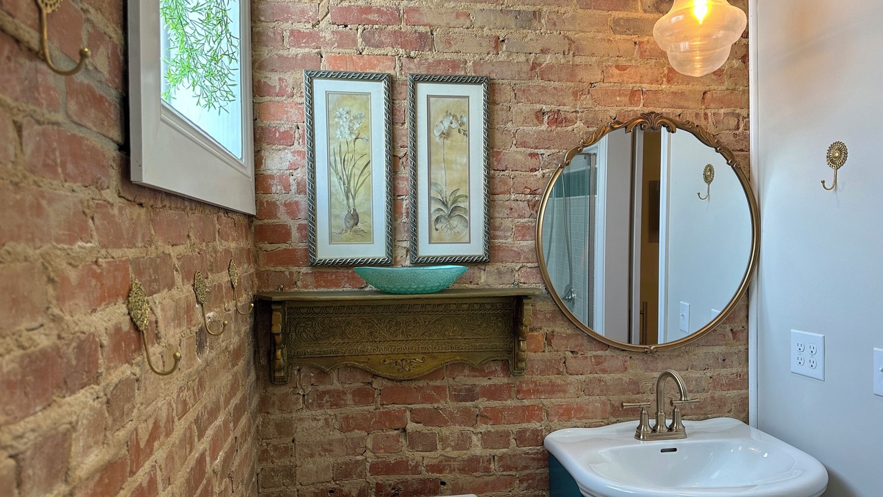 Photo of Bathroom in Troy