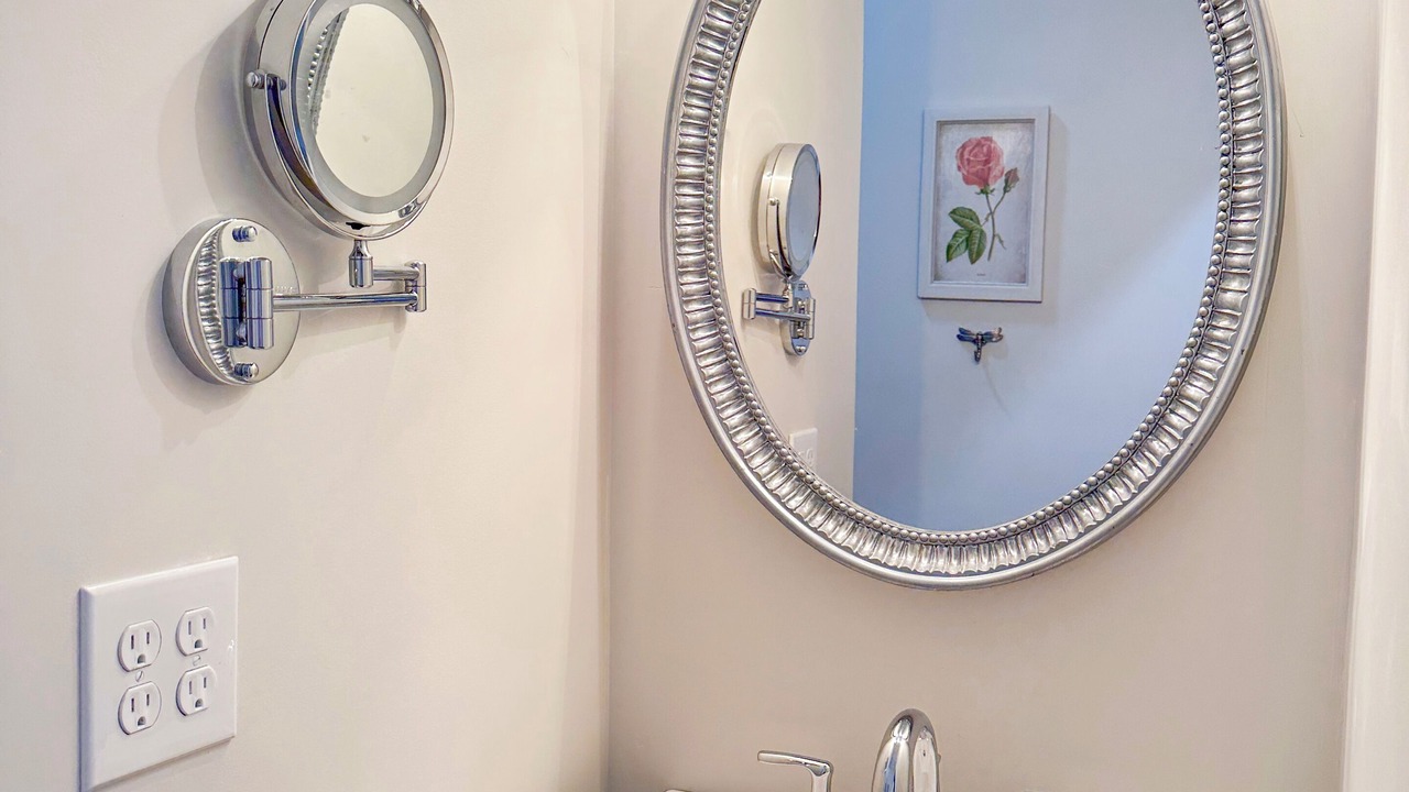 Photo of Bathroom in Troy
