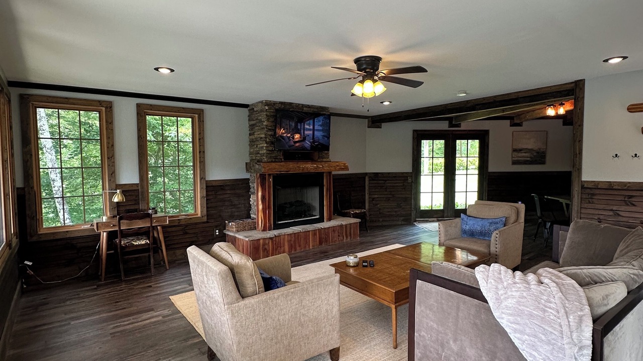 Photo of Livingroom in Crane Hill