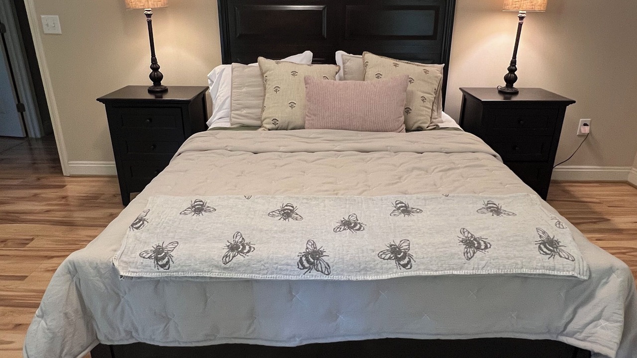 Photo of Bedroom in Ono Island