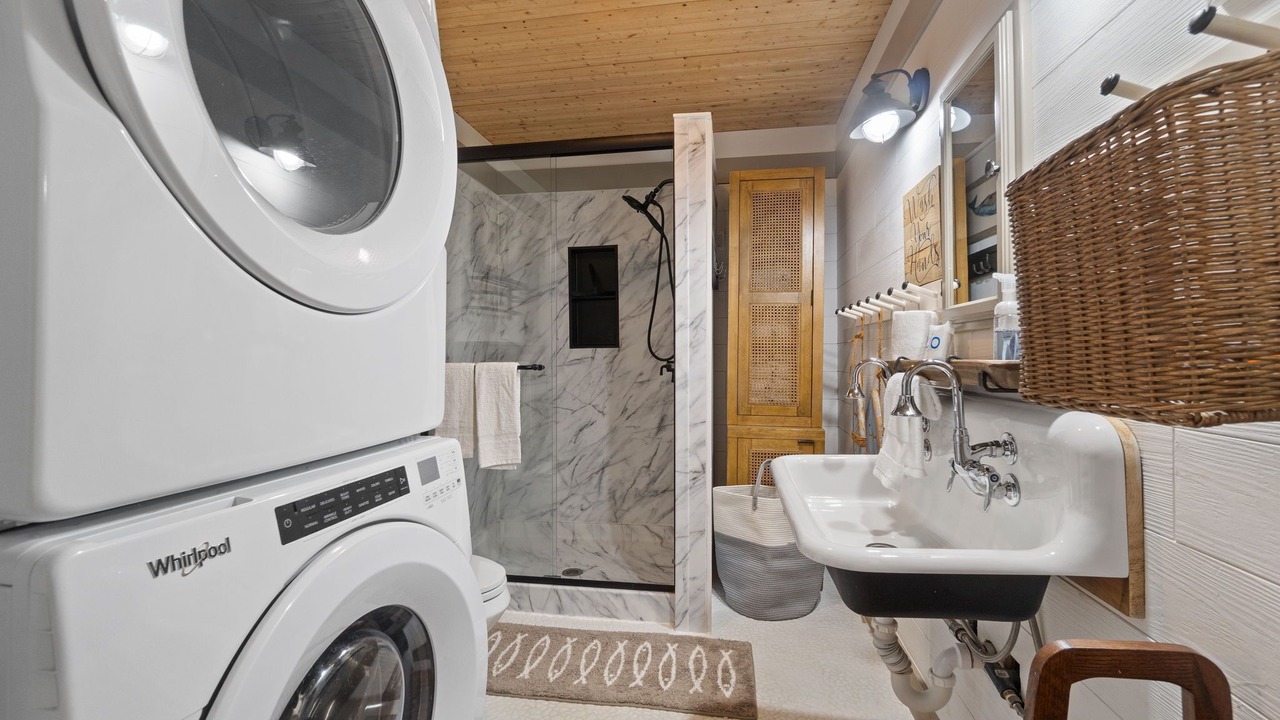Photo of Bathroom in Fort Morgan Pines
