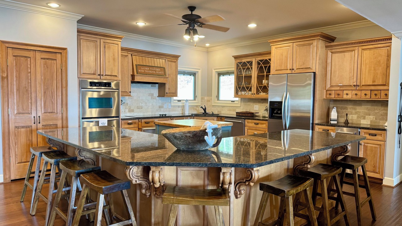 Photo of Kitchen in Shady Bay