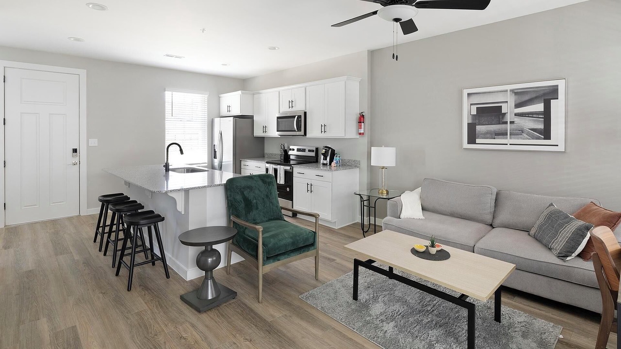 Photo of Livingroom in Madison