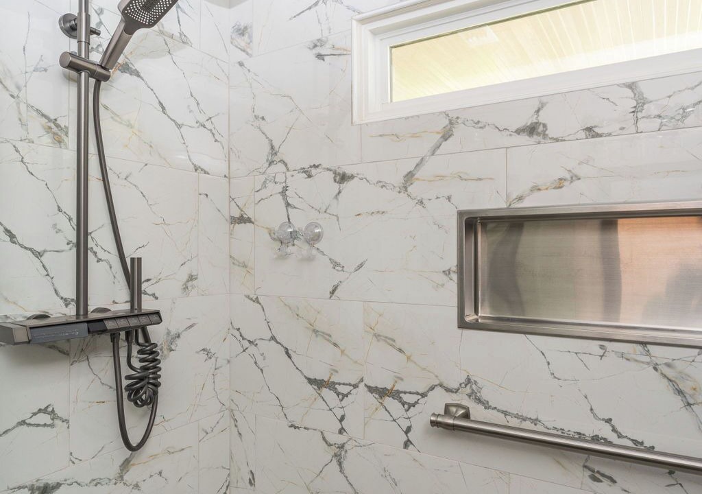 Photo of Bathroom in Gunter Afs