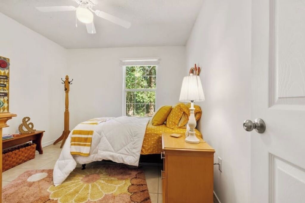 Photo of Bedroom in Foley