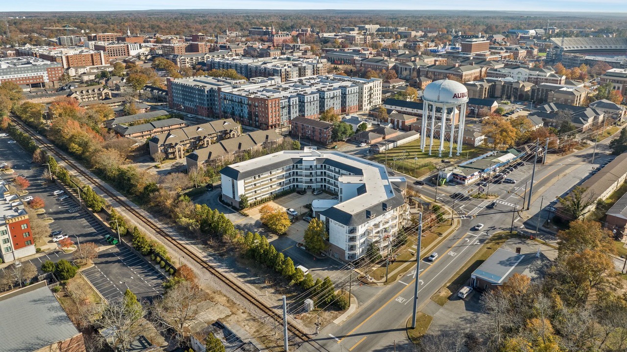 Photo of Outdoor in Auburn