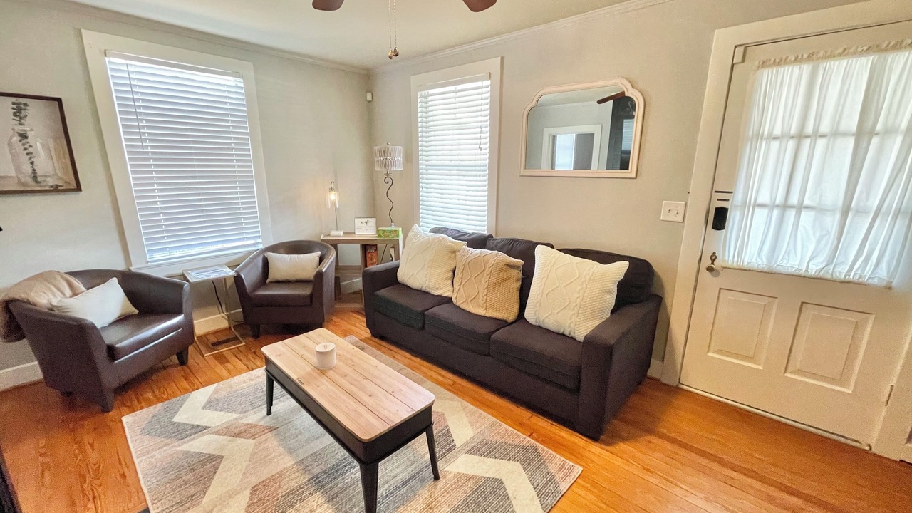 Photo of Livingroom in Bessemer