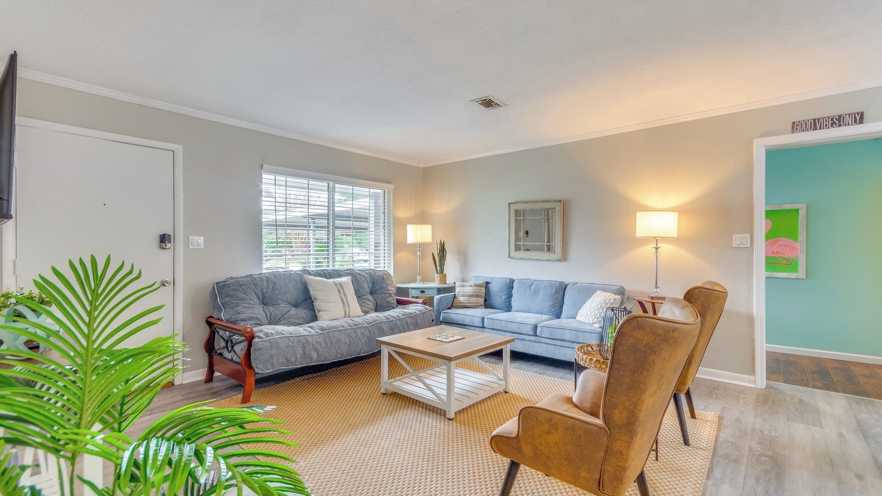 Photo of Livingroom in Northeast Pensacola
