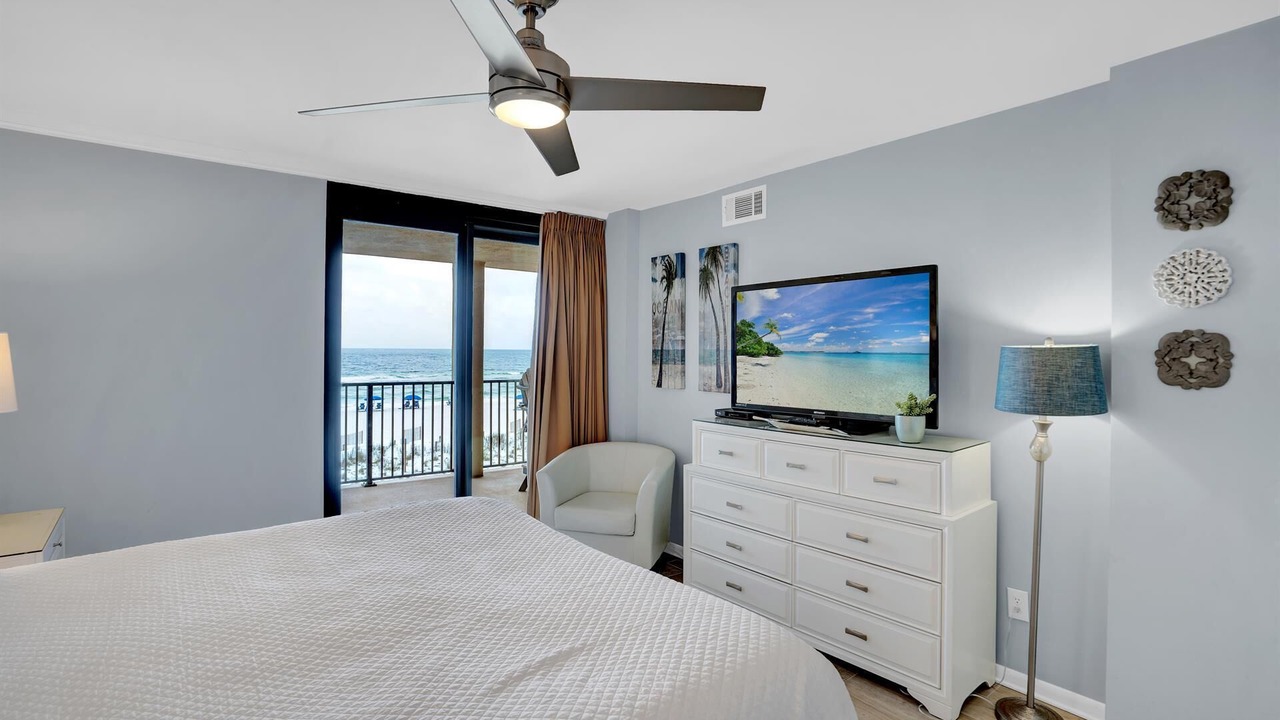 Photo of Bedroom in Orange Beach East