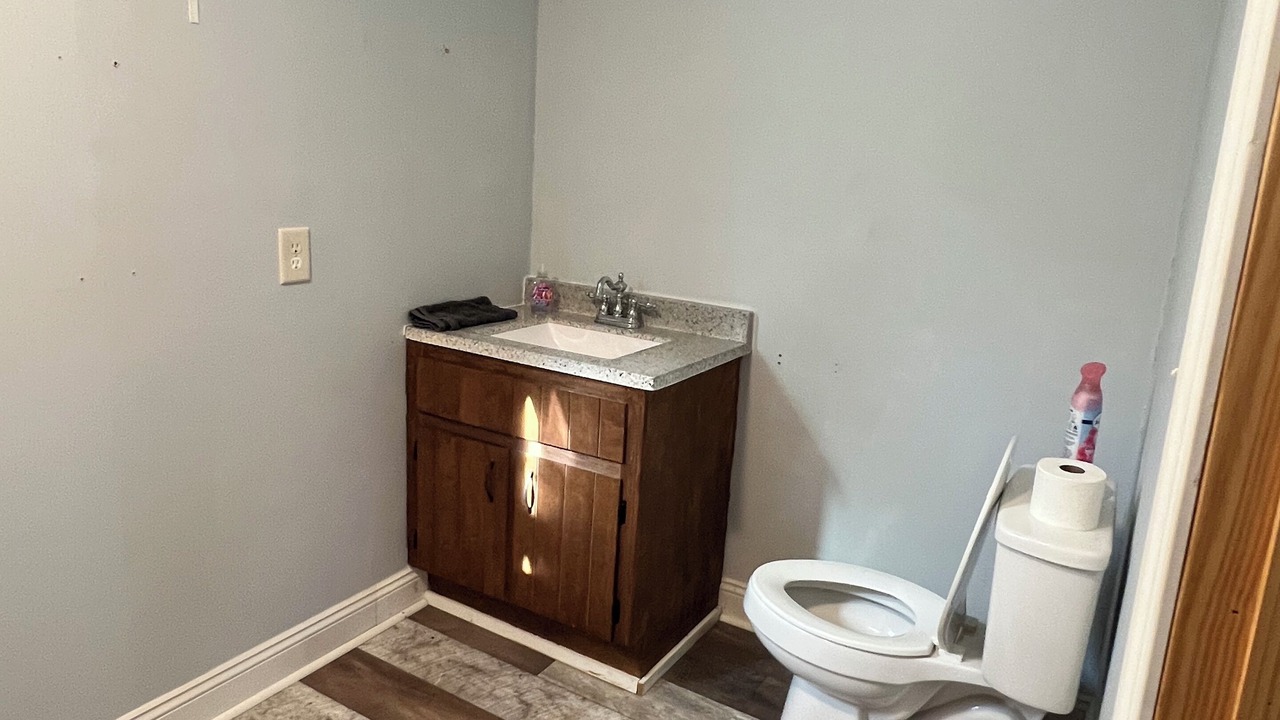 Photo of Bathroom in Shorterville