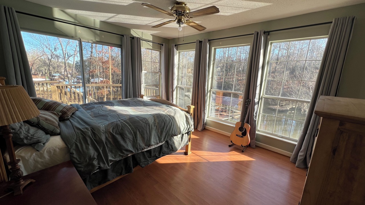 Photo of Bedroom in Shorterville