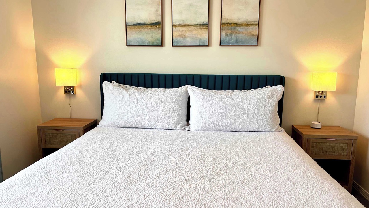 Photo of Bedroom in Surf Side Shores