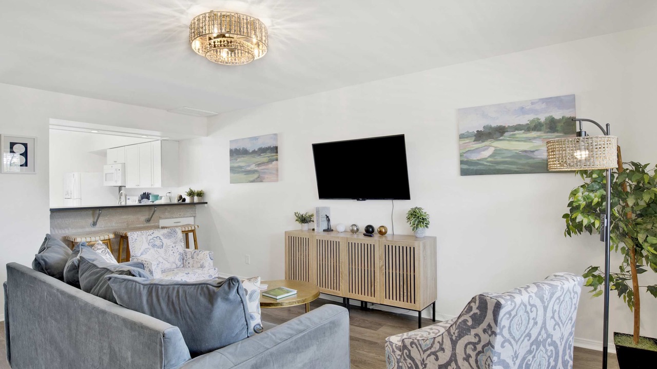 Photo of Bedroom in Surf Side Shores