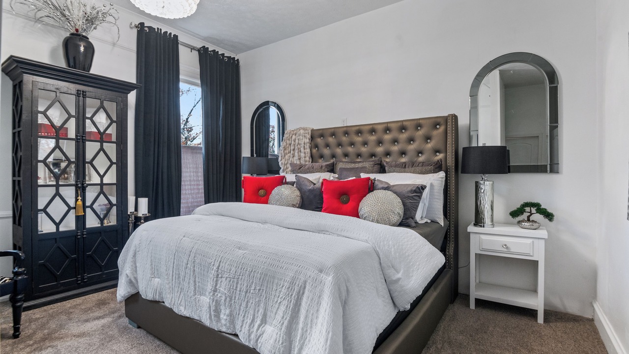 Photo of Bedroom in Opelika