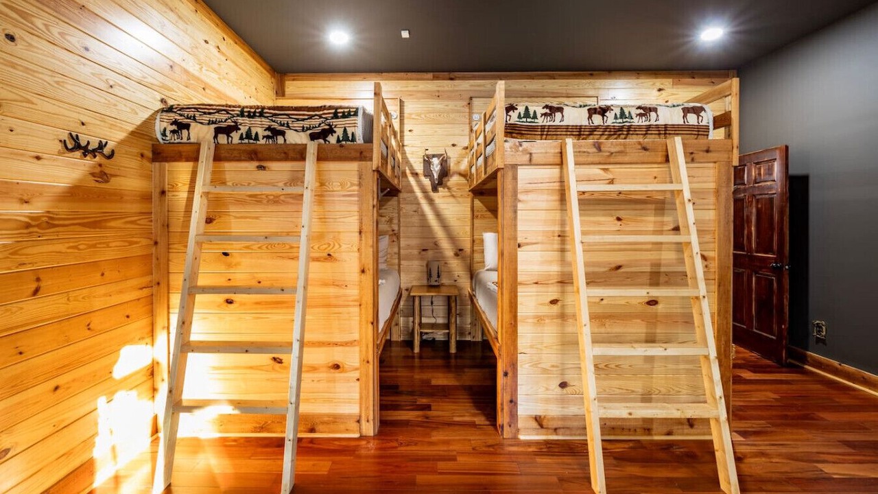 Photo of Bedroom in Little Kowaliga