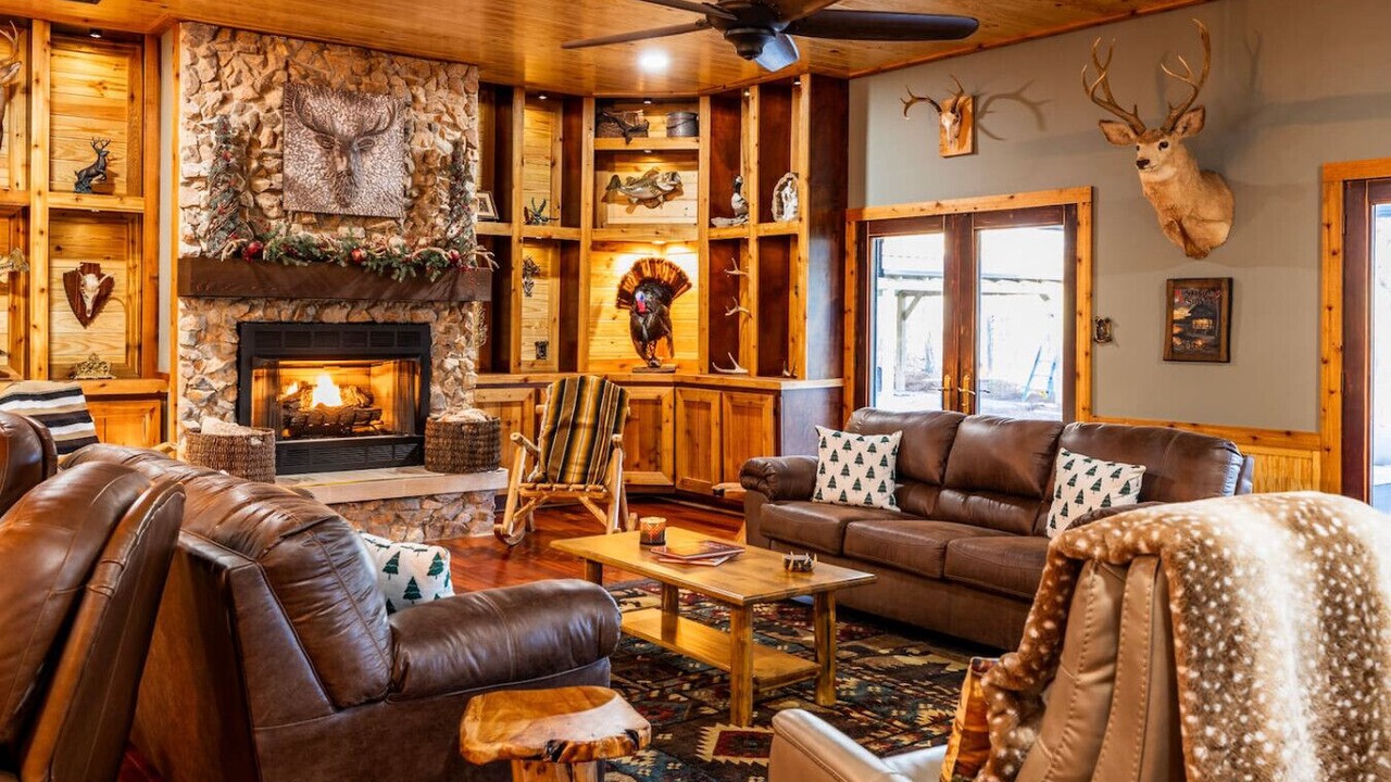 Photo of Livingroom in Little Kowaliga