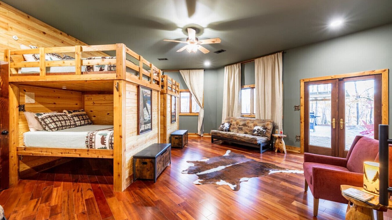 Photo of Bedroom in Little Kowaliga