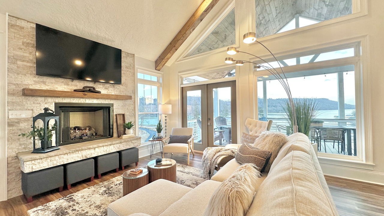 Photo of Livingroom in Cedar Bluff