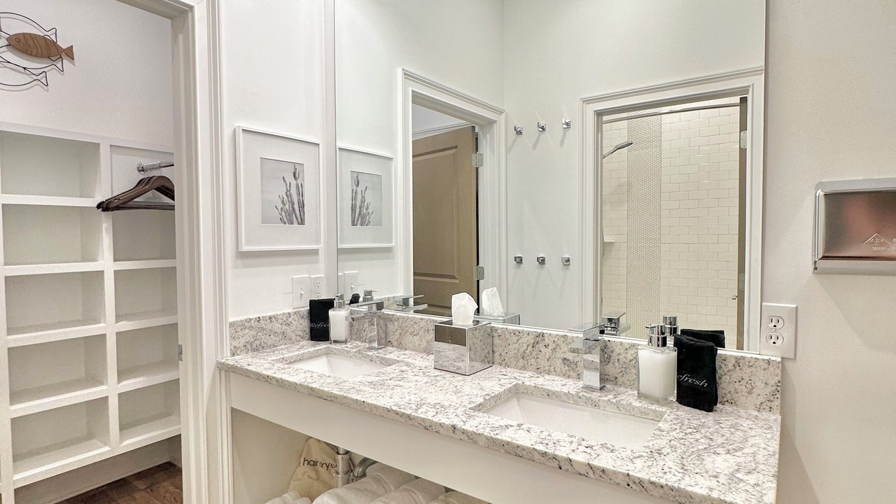 Photo of Bathroom in Cedar Bluff