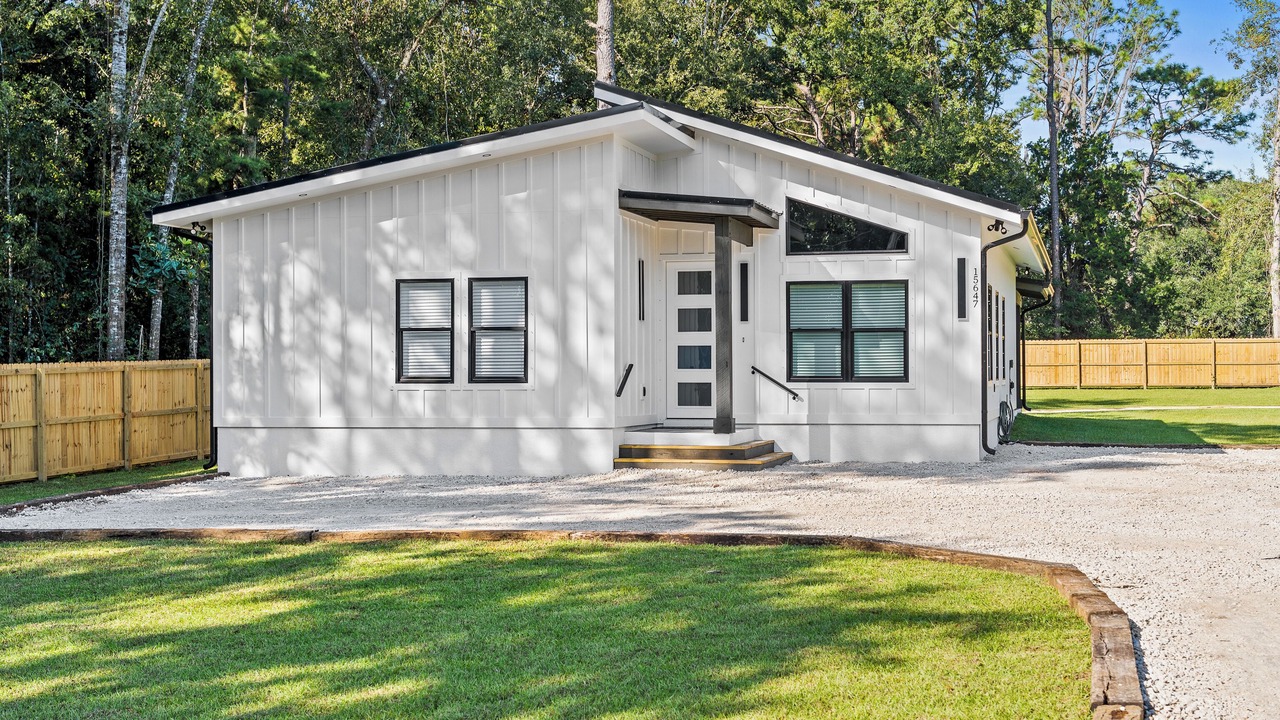 Photo of Outdoor in Foley