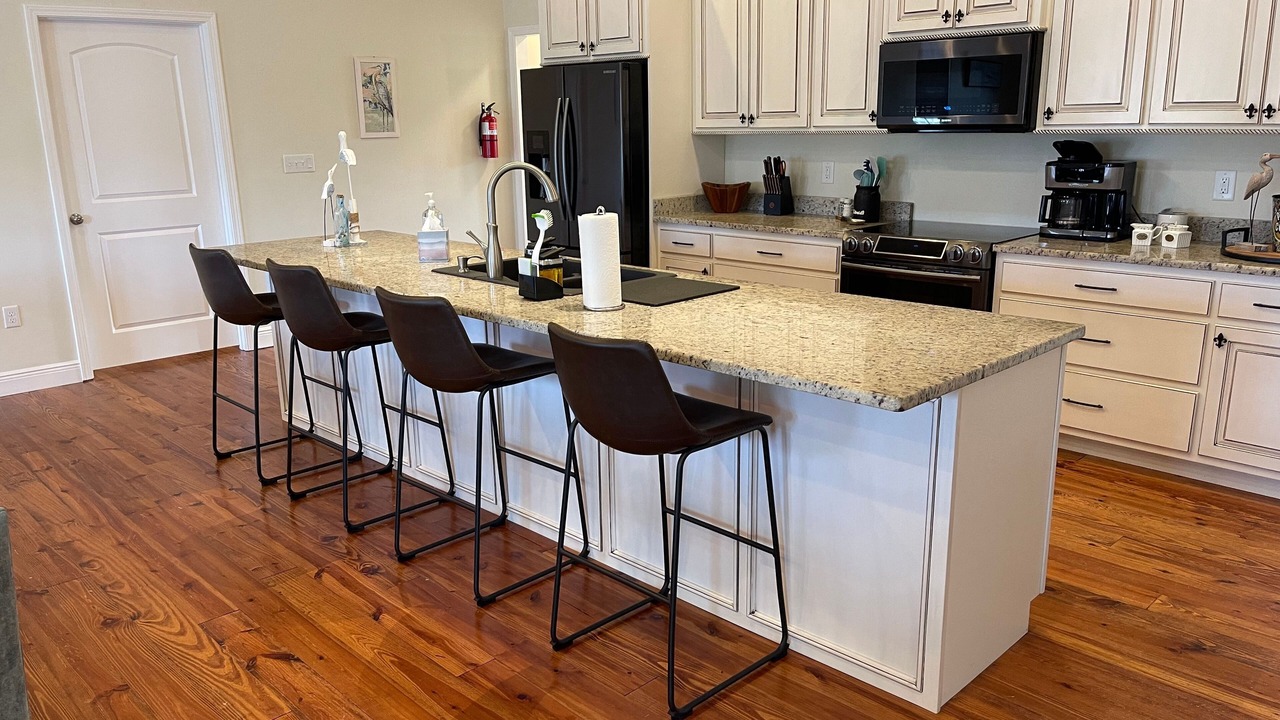 Photo of Kitchen in Henderson Point