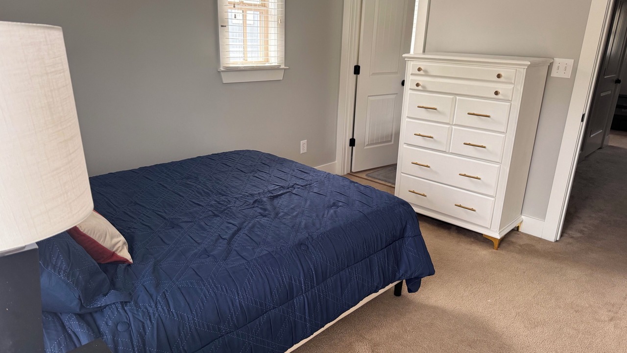 Photo of Bedroom in Pickwood