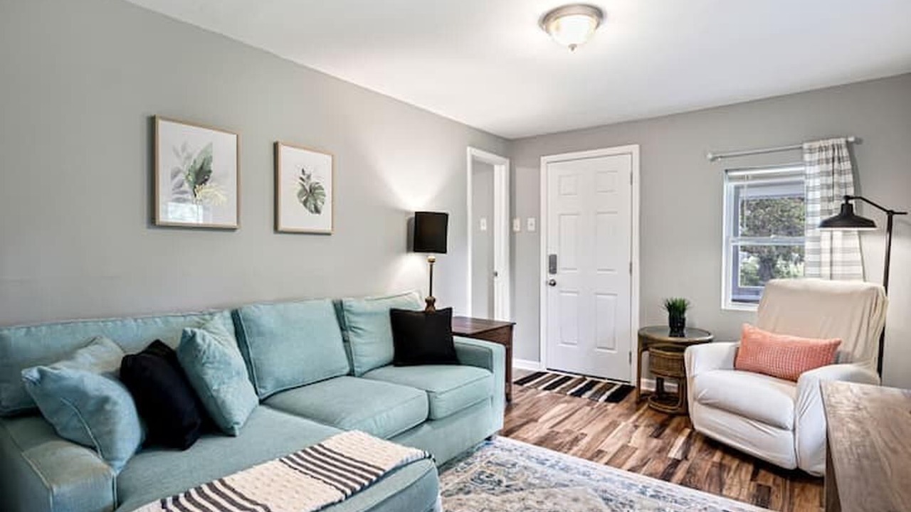 Photo of Livingroom in South Pensacola