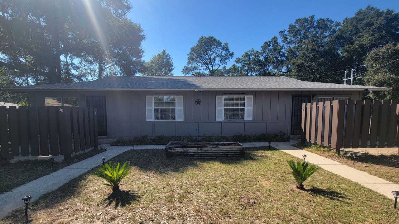 Photo of Outdoor in Northeast Pensacola