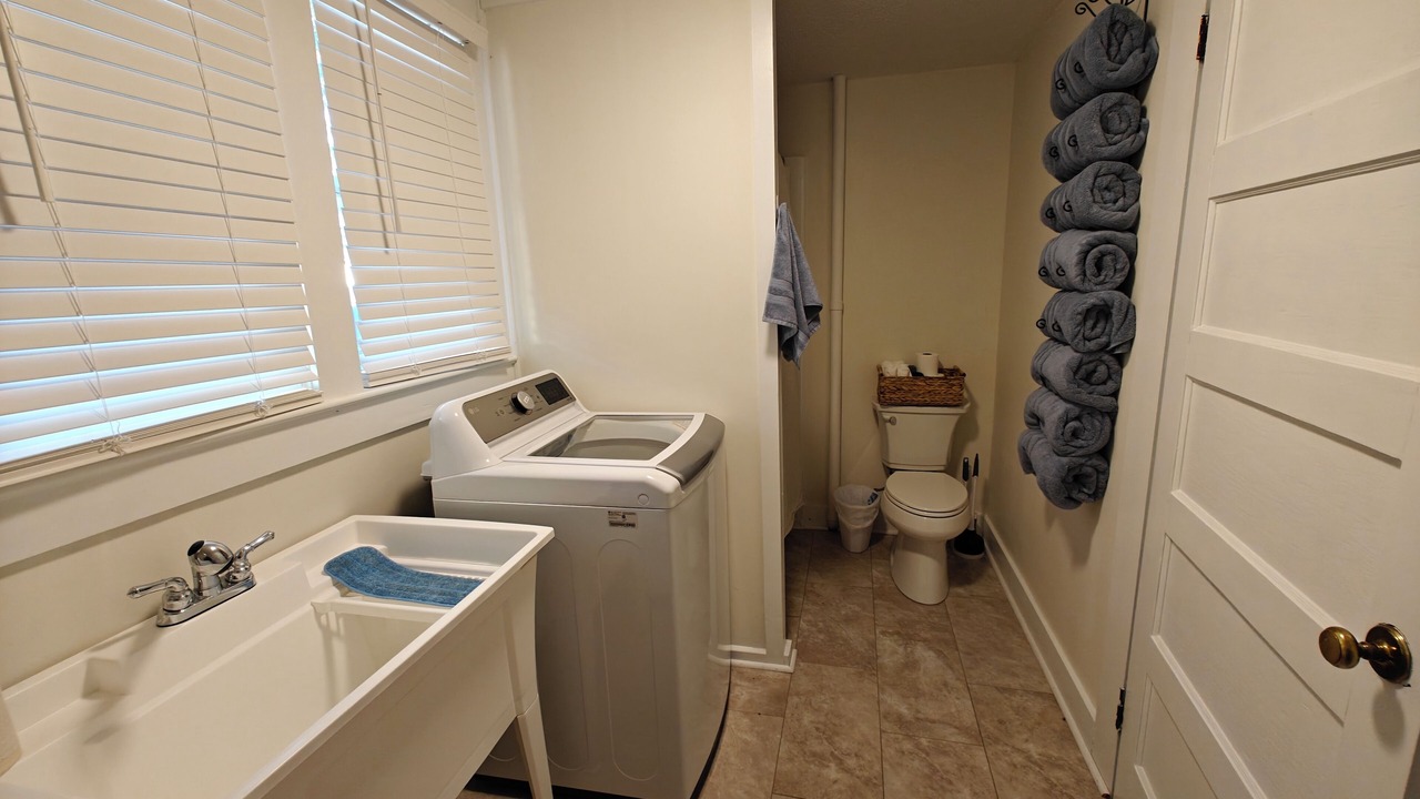 Photo of Bathroom in Albertville