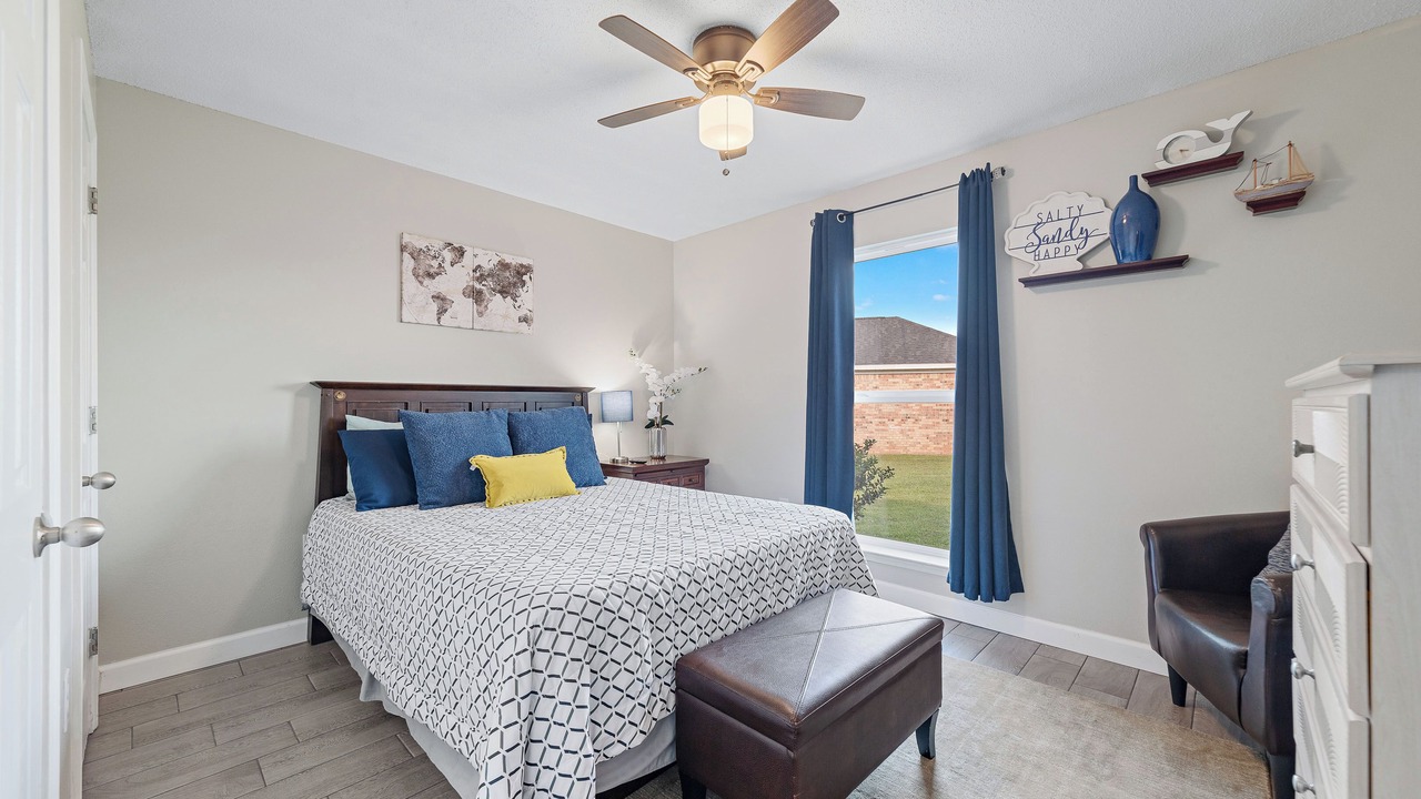 Photo of Bedroom in River Trace