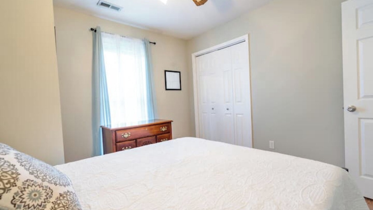 Photo of Bedroom in Decatur