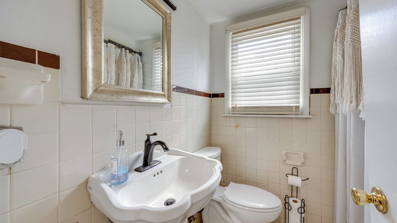 Photo of Bathroom in New Castle