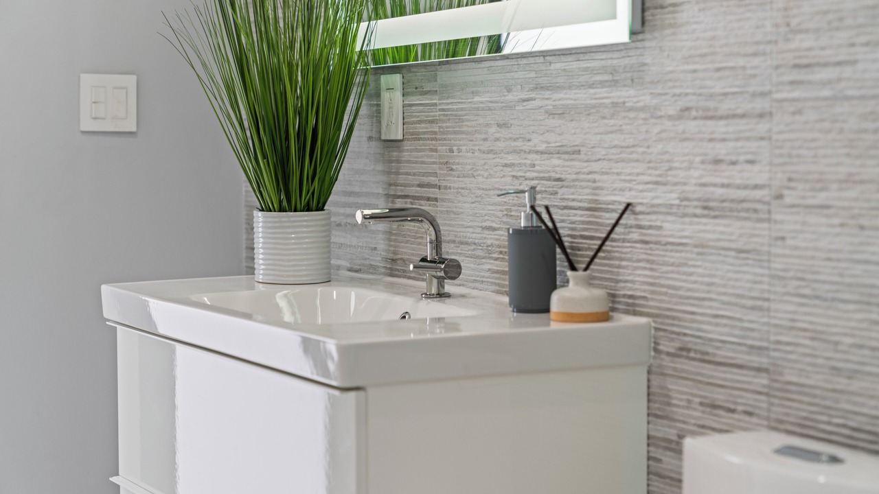 Photo of Bathroom in Ludlam