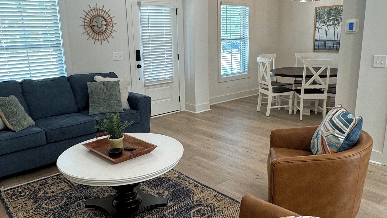 Photo of Livingroom in Auburn