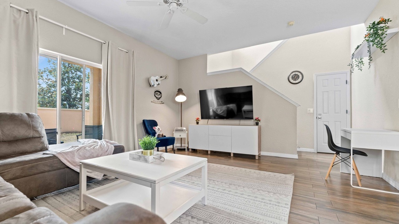 Photo of Livingroom in Regal Palms