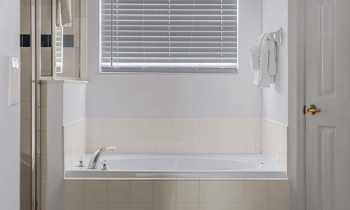 Photo of Bathroom in Regal Palms