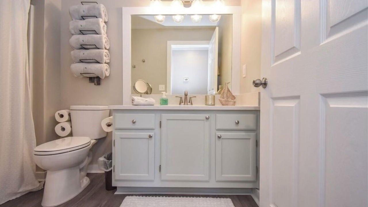 Photo of Bathroom in Dadeville