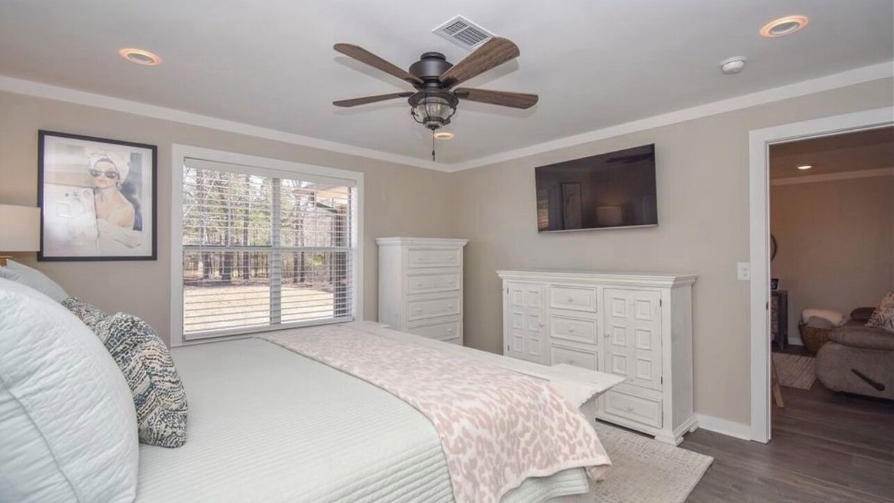 Photo of Bedroom in Dadeville