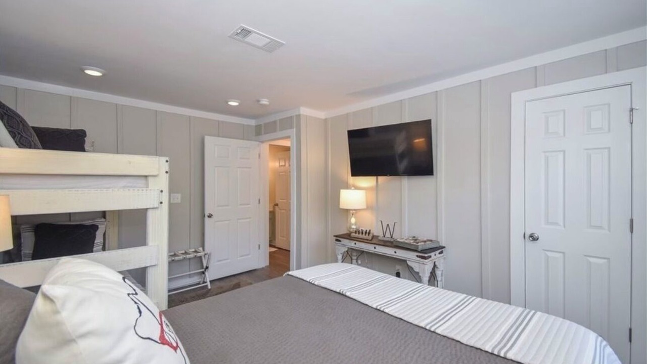 Photo of Bedroom in Dadeville