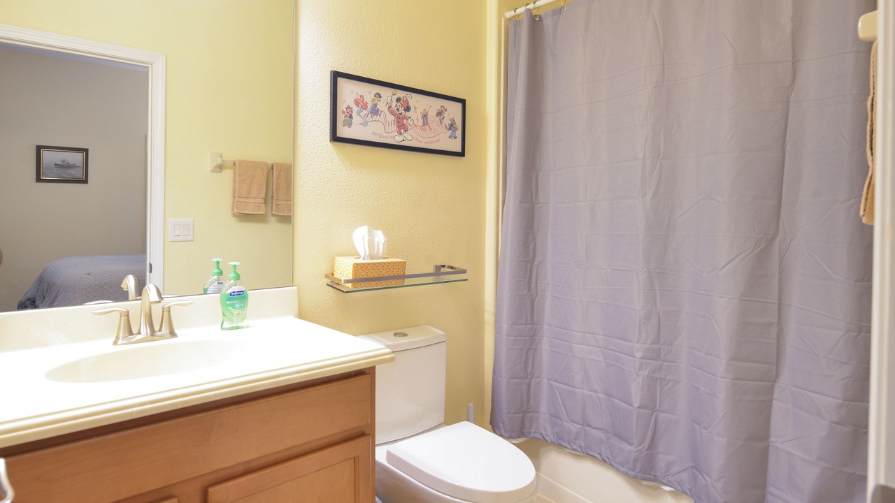 Photo of Bathroom in Davenport
