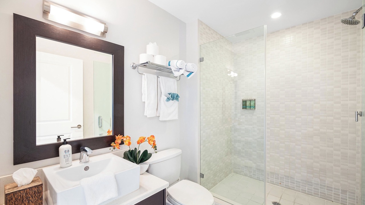 Photo of Bathroom in Doral