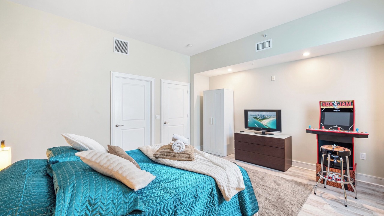 Photo of Bedroom in Doral