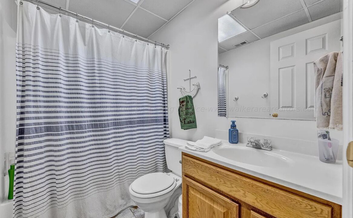 Photo of Bathroom in Crane Hill