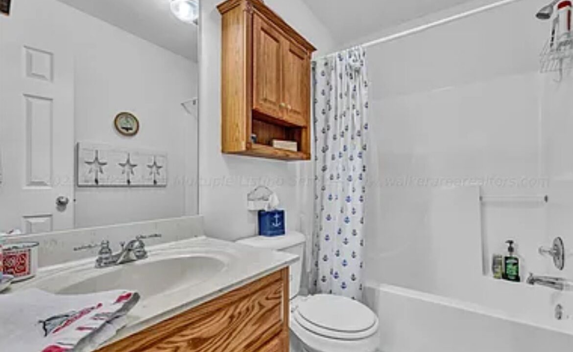 Photo of Bathroom in Crane Hill