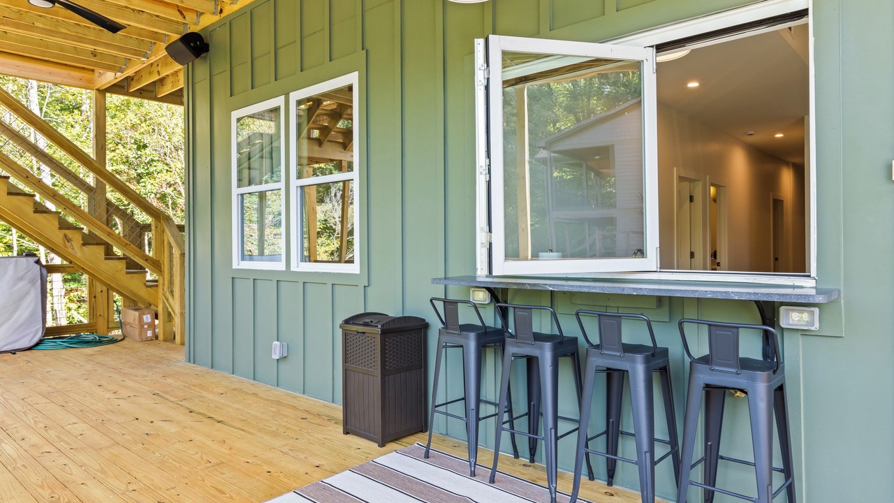 Photo of Patio Balcony in Dadeville