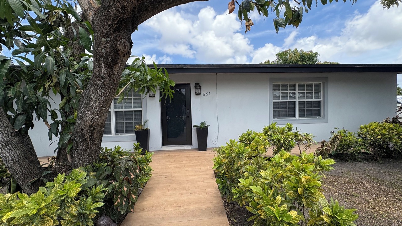 Photo of Outdoor in Hialeah