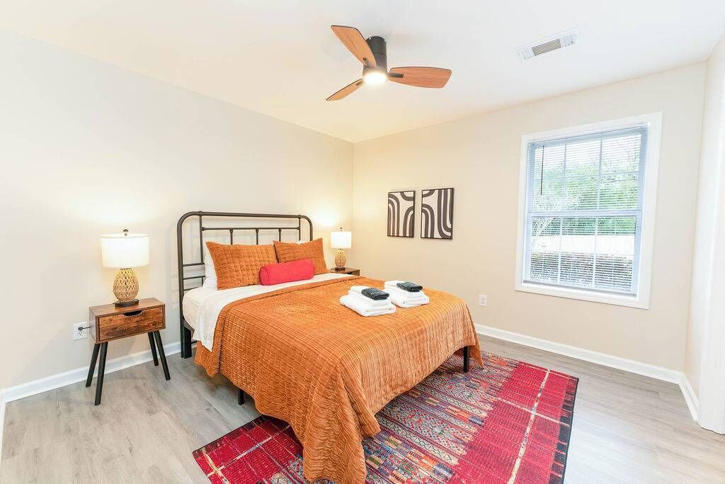 Photo of Bedroom in Tuscaloosa