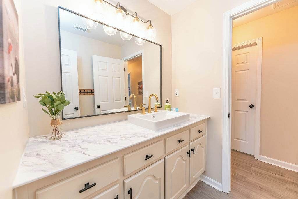Photo of Bathroom in Tuscaloosa